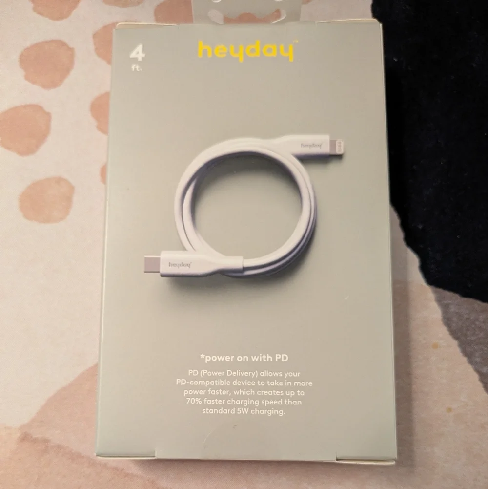 Heyday White Soft-Touch Fast Charging Cable - 4-Foot Lightning To USB-C